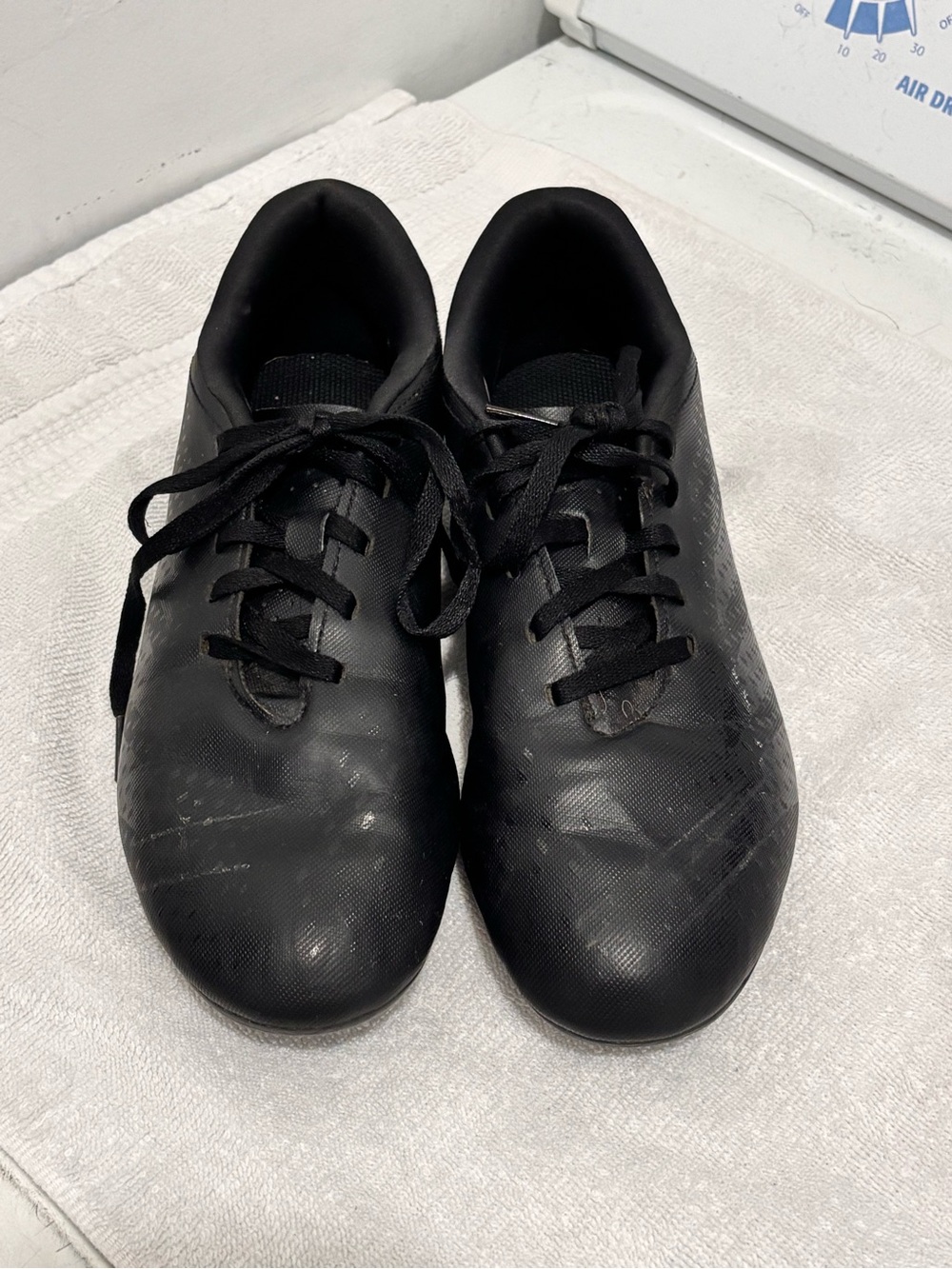 Adidas Predator Accuracy.4 FxG Soccer Cleats Black US Men 6 (Women’s 7)